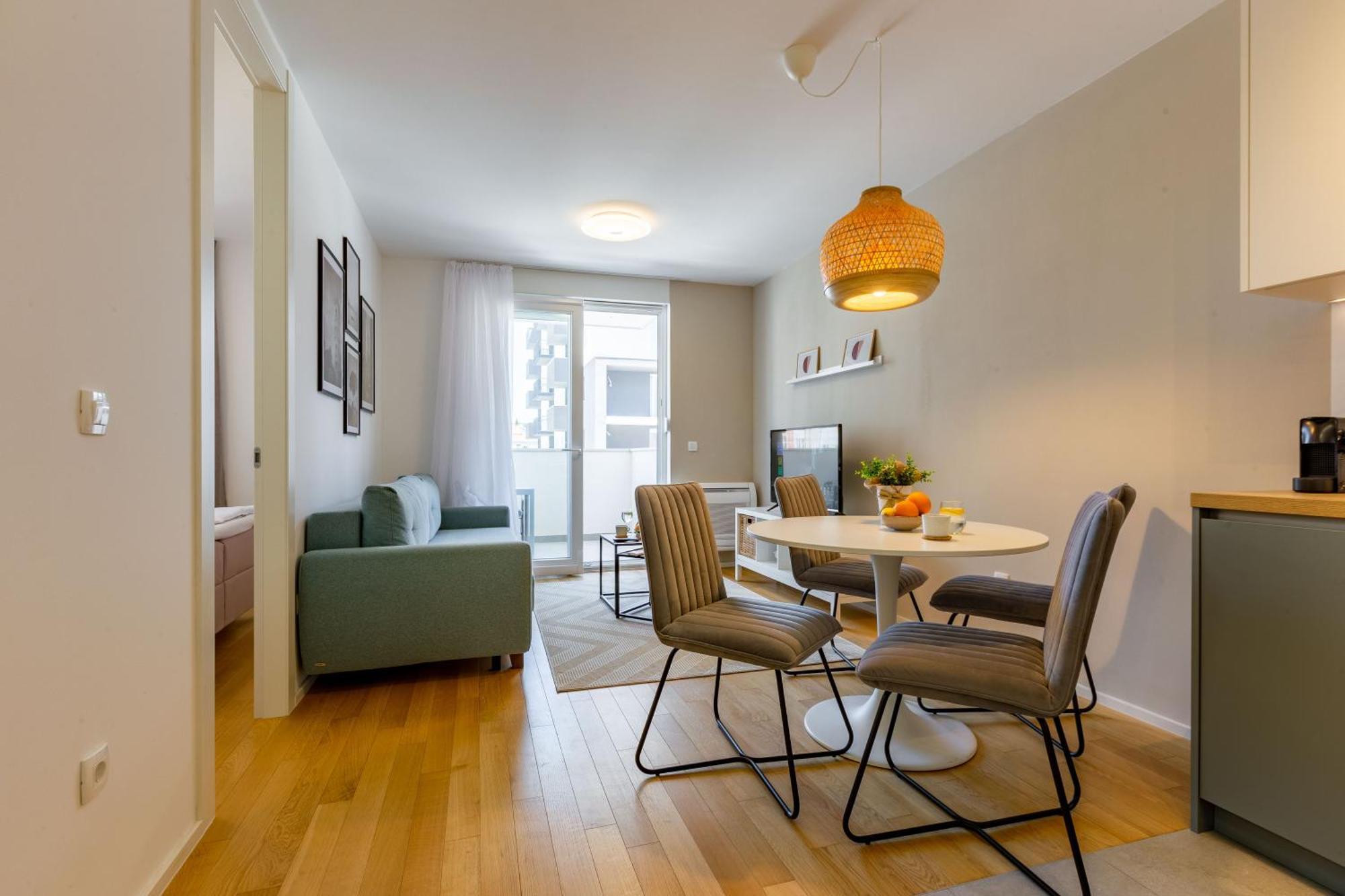 Campanula Apartment With Balcony Zadar Bagian luar foto